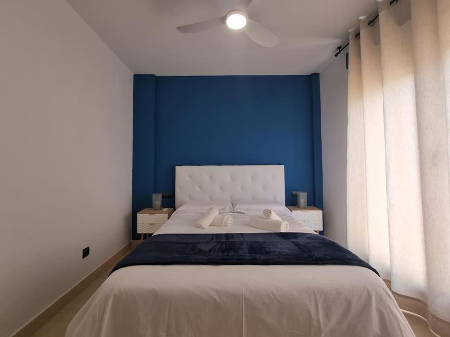 Toyo Alcazaba Suites Gran Terraza Y Vistas, 2Hab, Piscina Y Garaje Retamar  Dış mekan fotoğraf