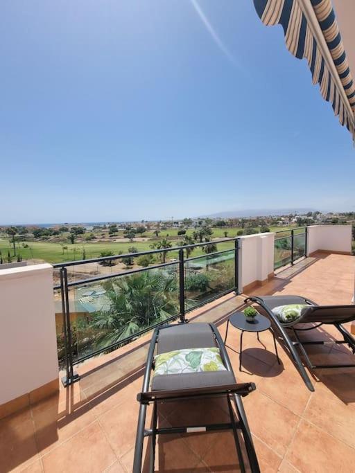 Toyo Alcazaba Suites Gran Terraza Y Vistas, 2Hab, Piscina Y Garaje Retamar  Dış mekan fotoğraf